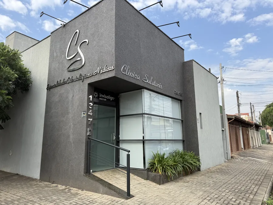 Fachada da Clínica Salutaris em Indaiatuba